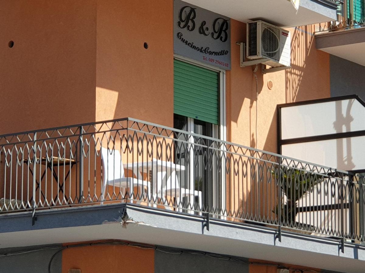 Cuscino E Cornetto Acomodação com café da manhã Salerno Exterior foto